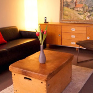 Sitzgruppe mit Sofa und Sessel